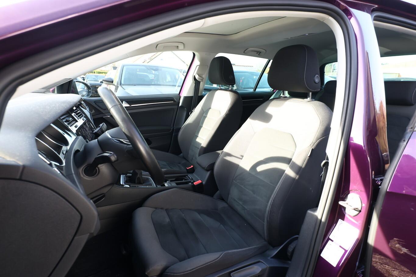 Volkswagen Golf VII 1.5 TSI 150 Highline Pano AHK ACC Nav