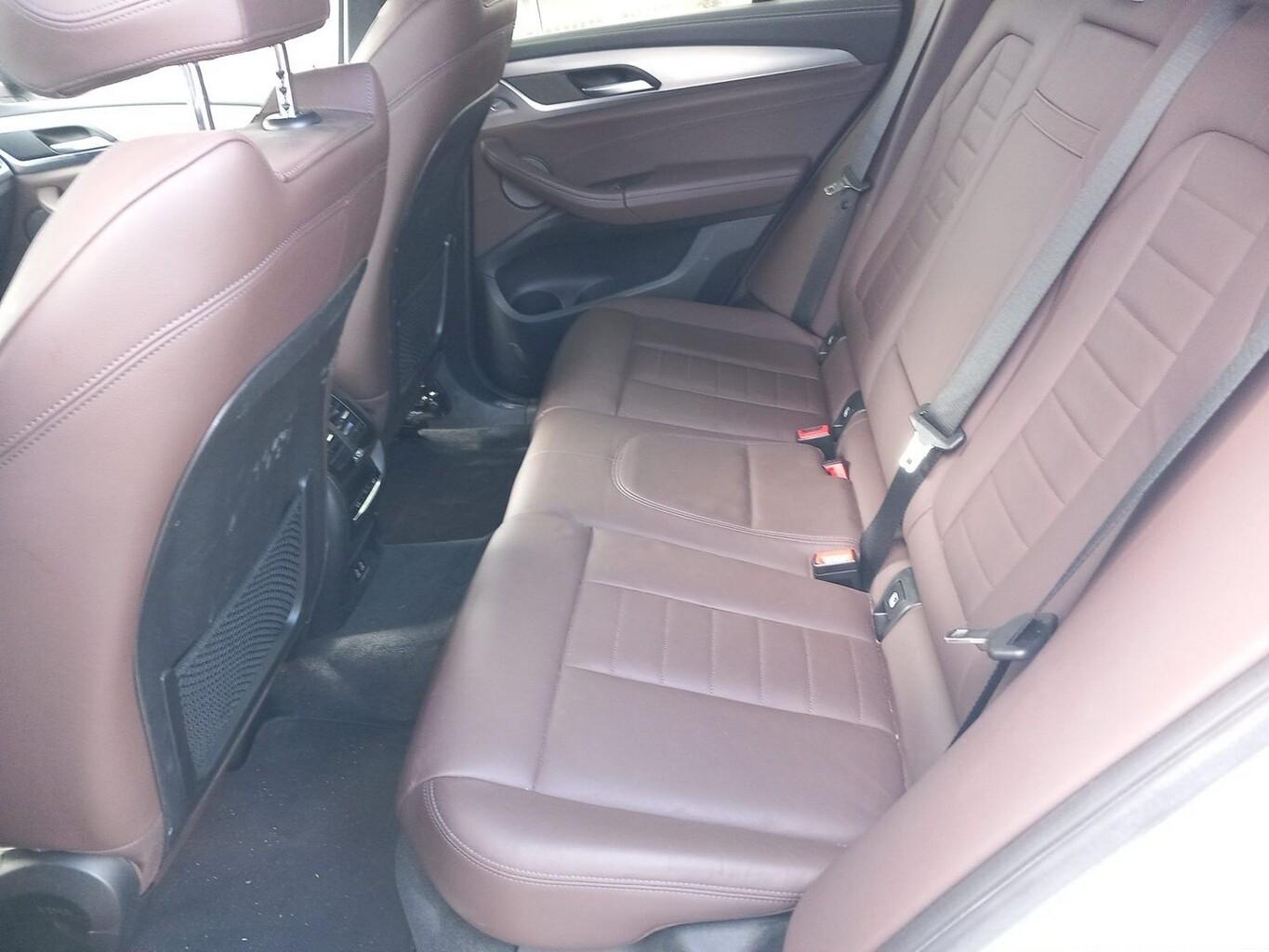 BMW iX3 Impressive LED Nav AHK LM20Z Kam360° ParkAs