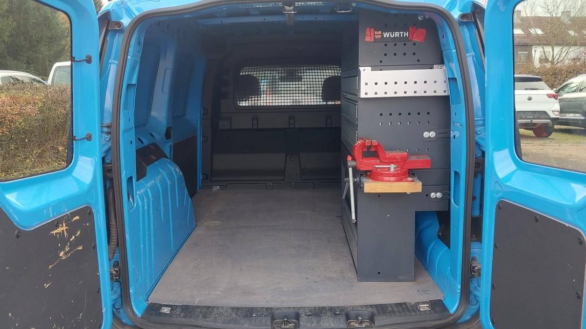 Volkswagen Caddy Maxi  Cargo 2.0 TDI*AHK*PDC*DAB*Ausbau