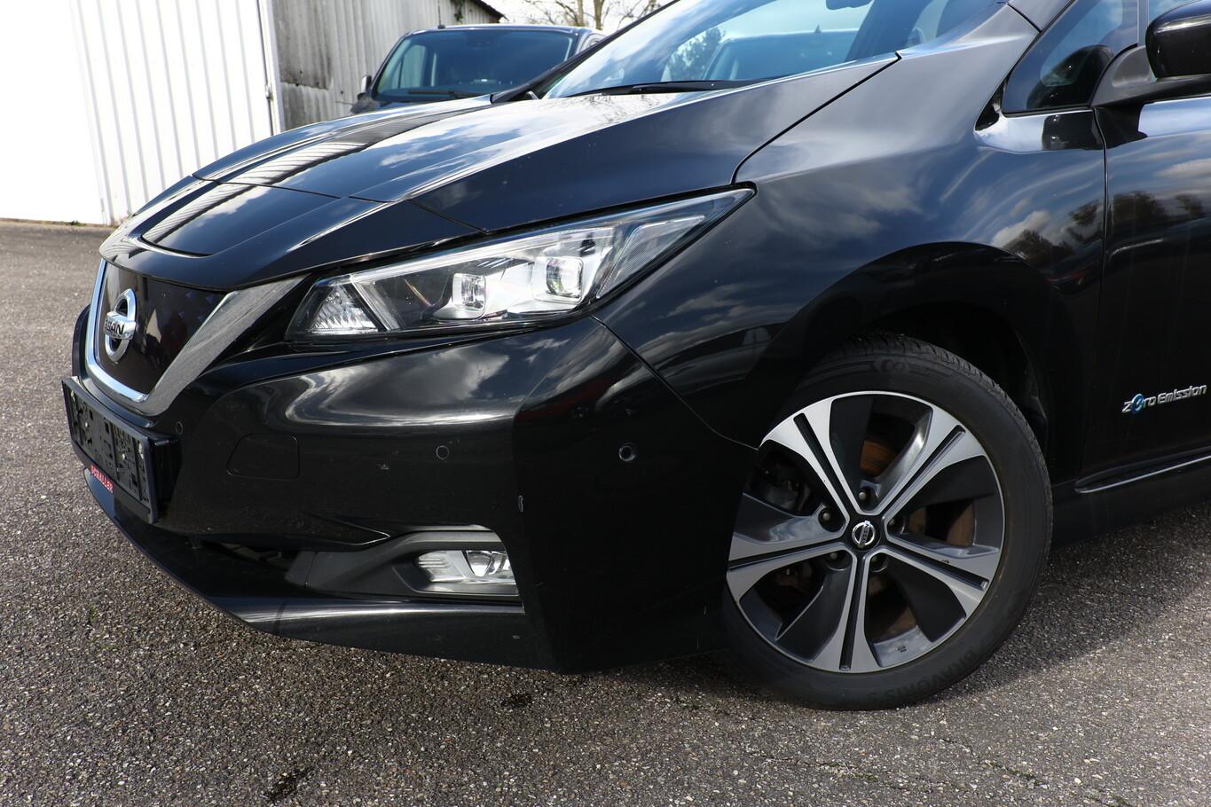 Nissan Leaf 150 Tekna LED Nav ParkAs Kam360° PDC LM17Z