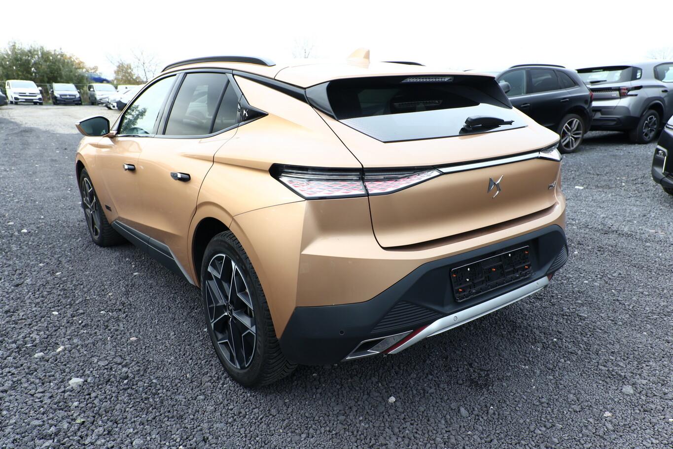 DS Automobiles DS4 4 1.5 BlueHDi 130 Aut. Cross Rivoli LED Nav SHZ