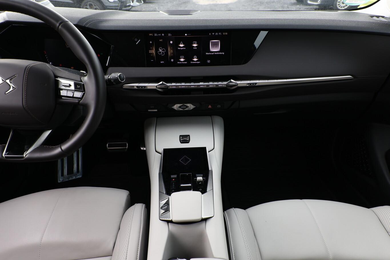 DS Automobiles DS4 4 1.5 BlueHDi 130 Aut. Cross Rivoli LED Nav SHZ