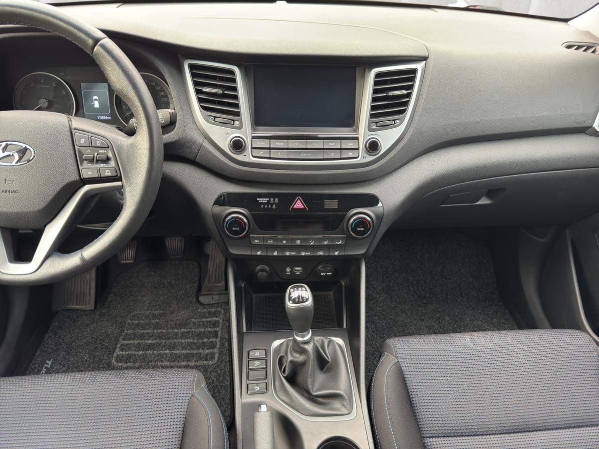 Hyundai Tucson Advantage 1.6 T-GDI Navi*AHK*PDC