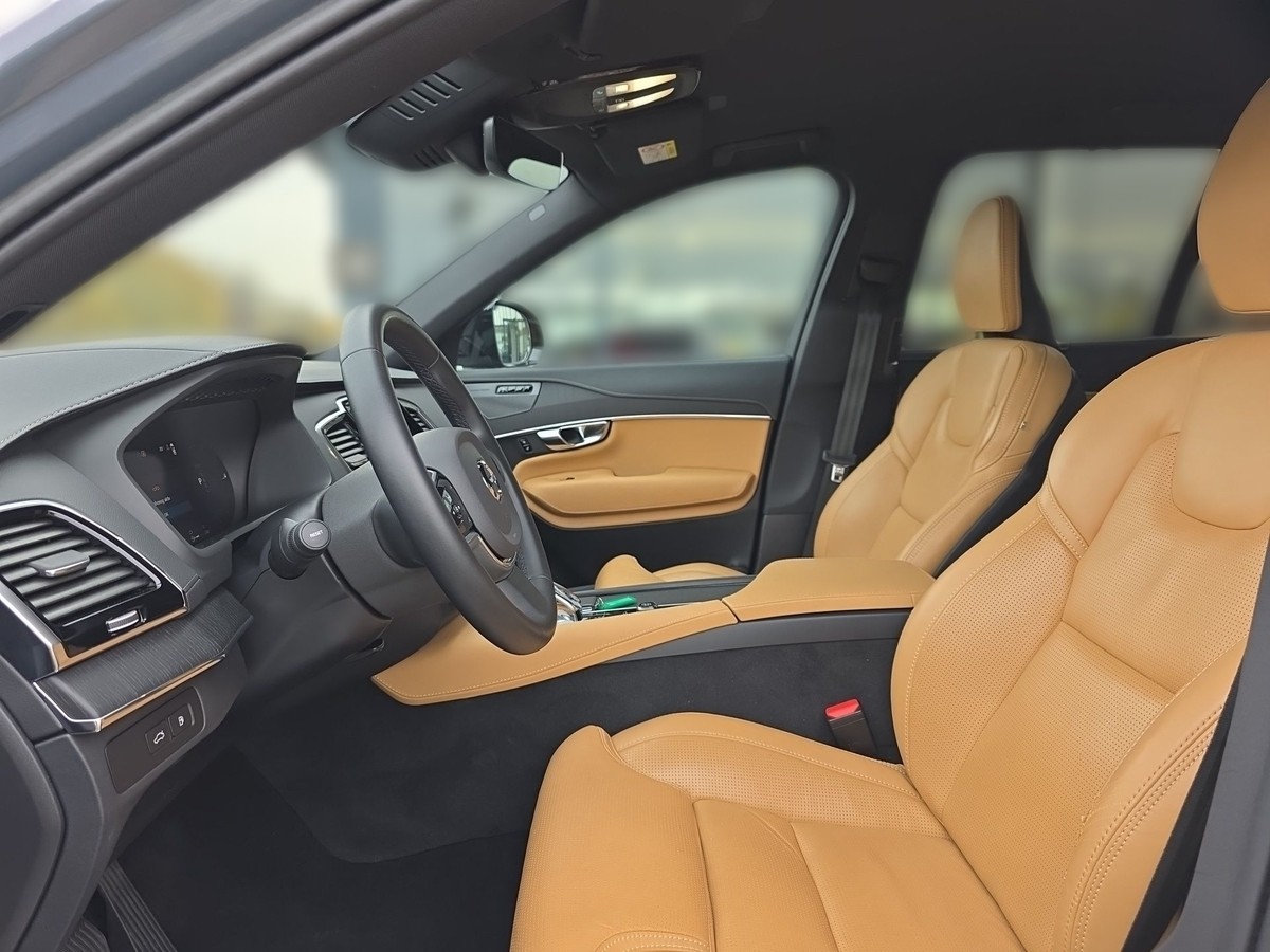 Volvo XC90 Rech.T8 AWD Plus Dark 18.8kWh 7-Sitzer
