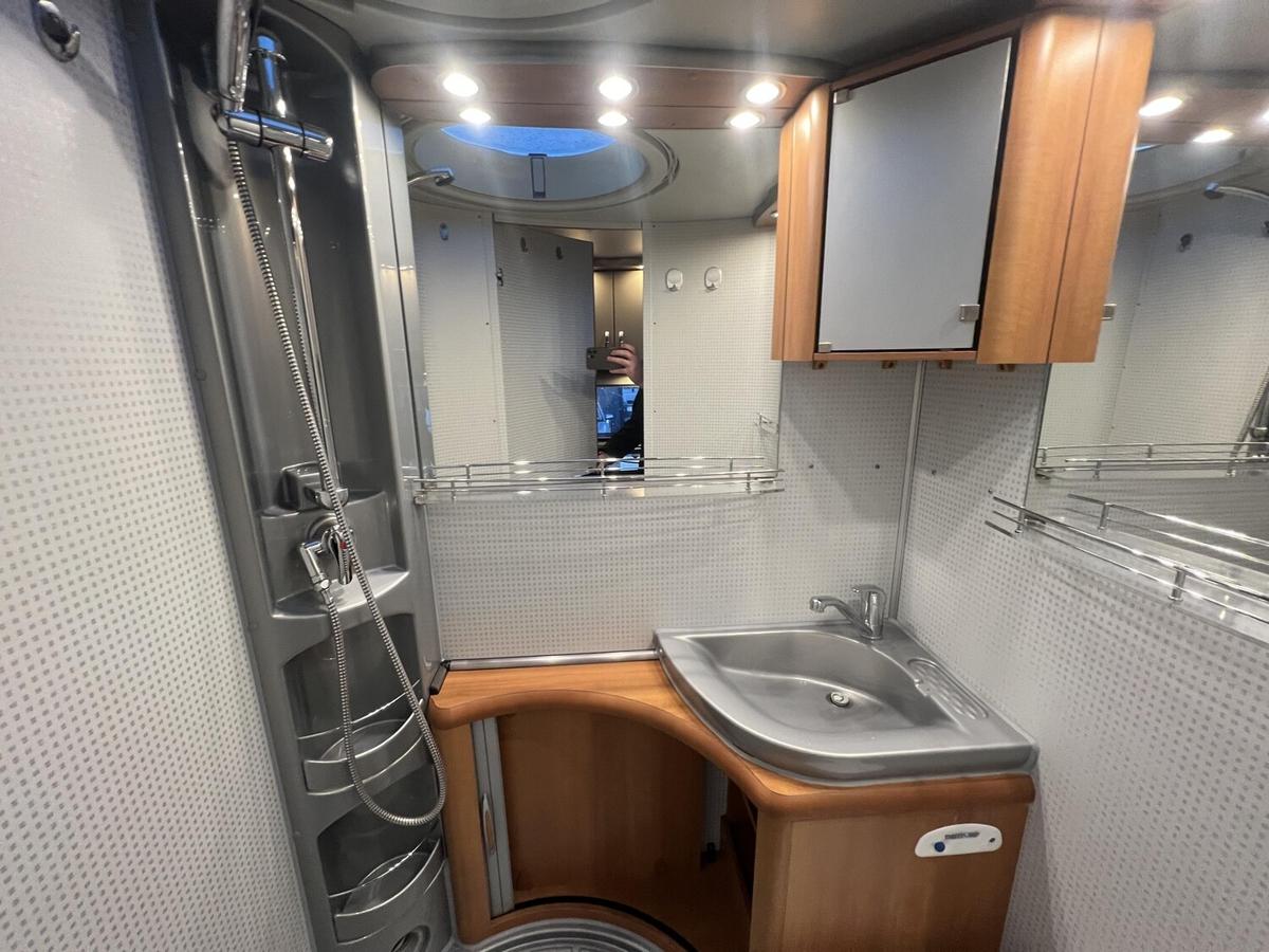 Hobby Van T 500 Solar+TV+Markise+AHK+Luftfeder