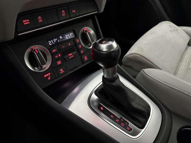 Audi Q3 2.0 TDI quattro S tronic S-line Navi#Bi-Xenon