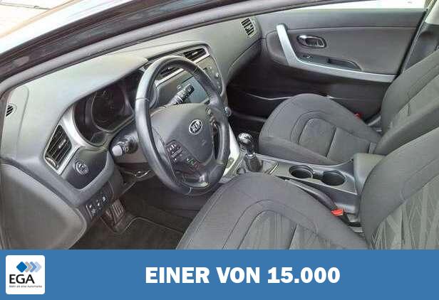 Kia cee'd / Ceed Sportswagon Kamera El. FH Apple CarPlay Android...