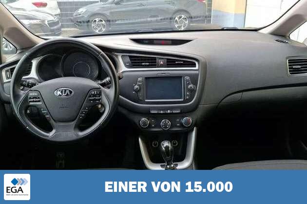 Kia cee'd / Ceed Sportswagon Kamera El. FH Apple CarPlay Android...