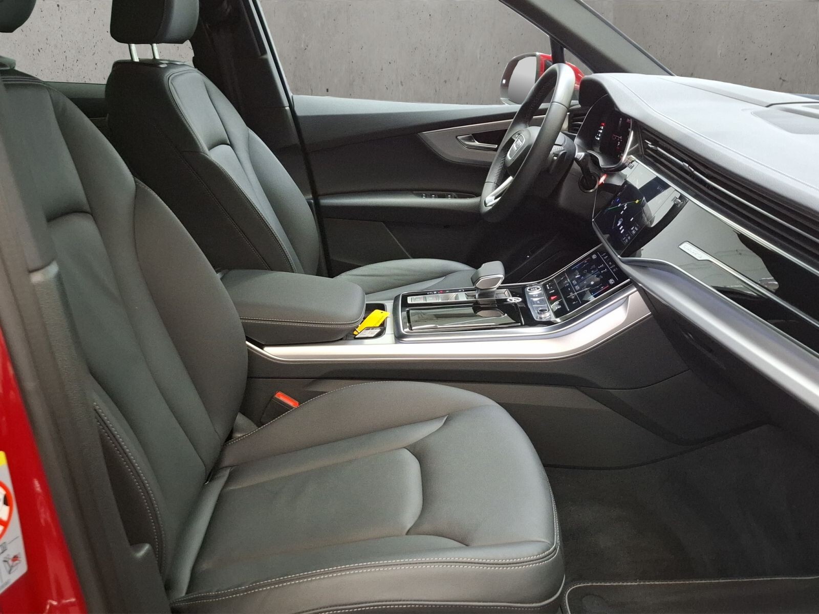 Audi Q7 SUV S line 45 TDI quattro 170(231) kW(PS) tiptronic