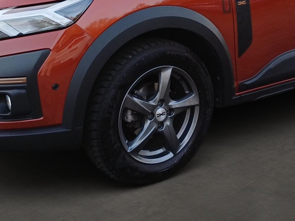 Dacia Jogger 1.0 TCe 110 Extreme+ Navi PDC Kamera Sitzh.