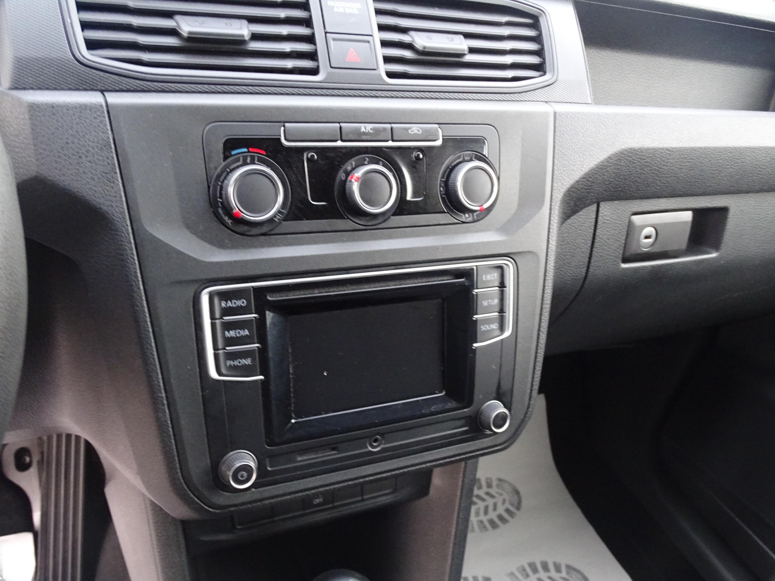 Volkswagen Caddy 1.2 KASTEN*KLIMA*TEL*RFK*TRENNW*AHK*GJR*