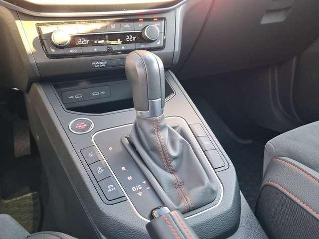 Seat Ibiza 1.5 TSI FR DSG / VOLL-LED / ACC / PANORAMA / SITZH