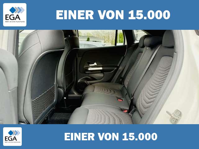 Mercedes-Benz GLA 200 PROGRESSIVE & NIGHT, Winter, AHK, RFK, LED, SHZ,