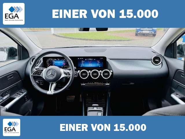 Mercedes-Benz GLA 200 PROGRESSIVE & NIGHT, Winter, AHK, RFK, LED, SHZ,