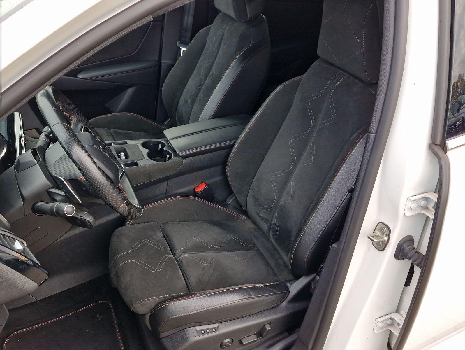 DS Automobiles DS7 Crossback PHEV 300 4x4 Performance Line+ AT
