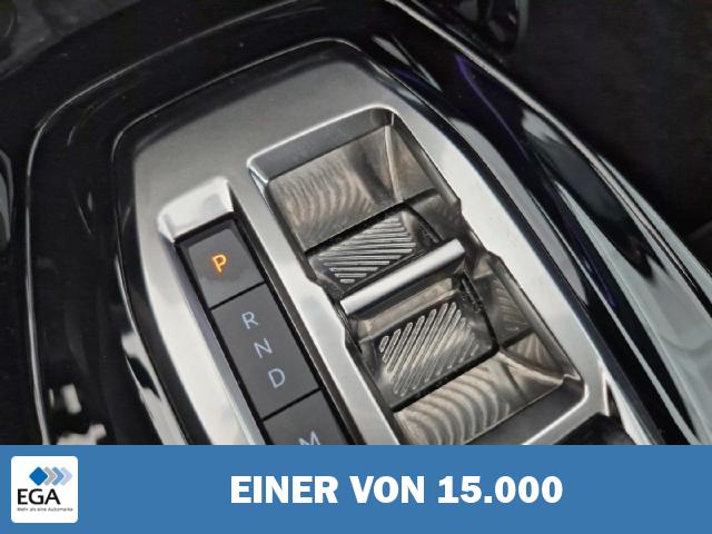 Peugeot 2008 GT 1.2 AT Navi Kamera 360 PDC v+h