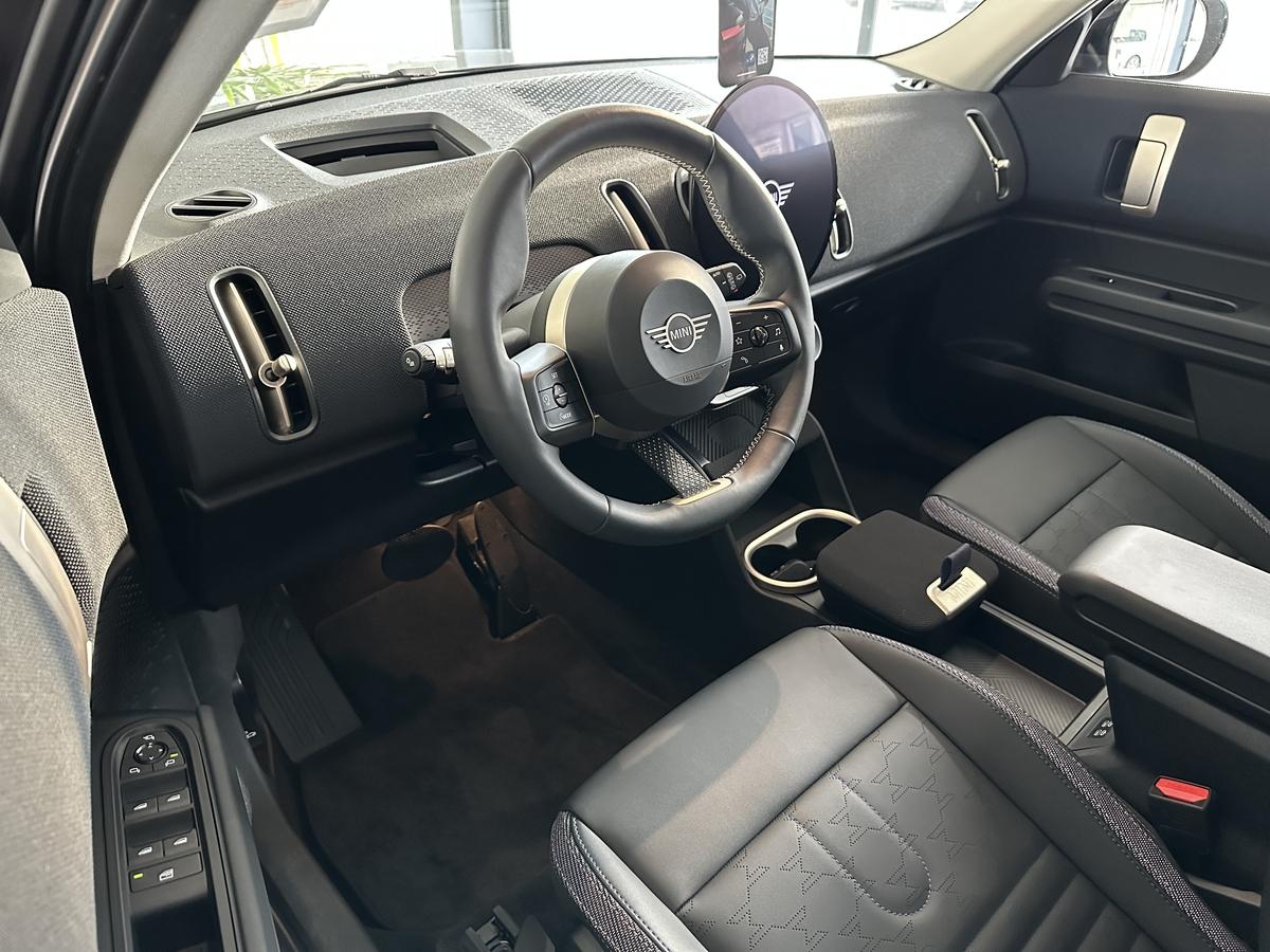 MINI Cooper S Countryman ALL4 Allwetter AHK HUD Panno Navi LED 