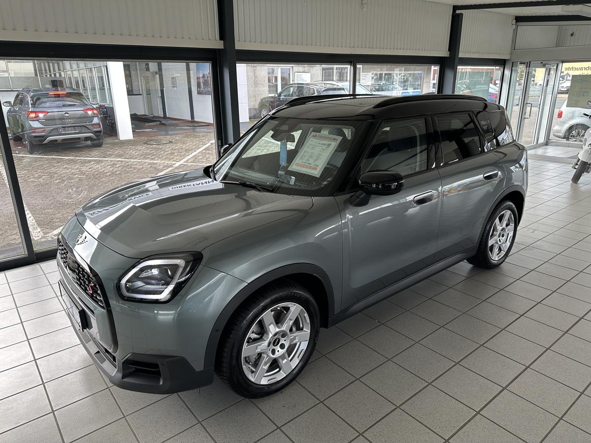 MINI Cooper S Countryman ALL4 Allwetter AHK HUD Panno Navi LED 