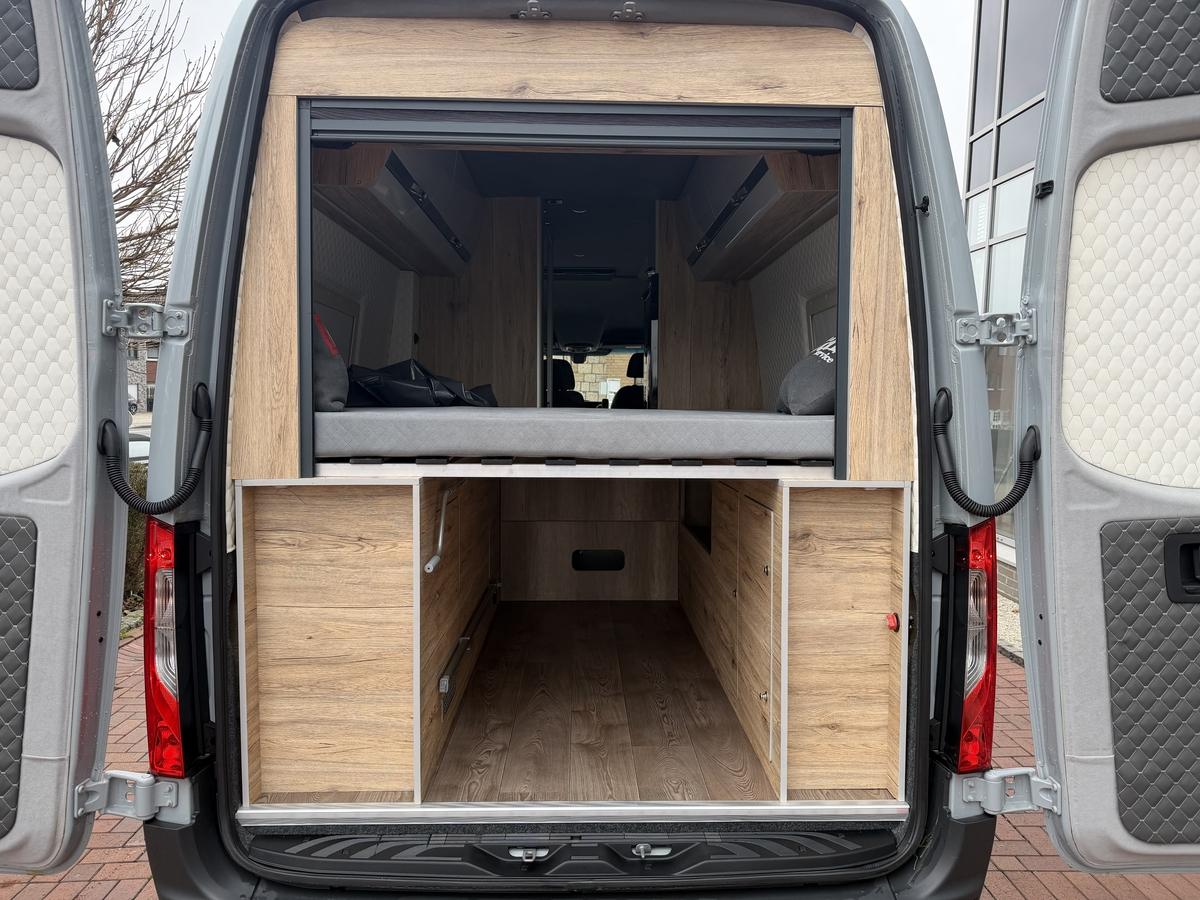 Mercedes-Benz Sprinter  317 CDI Aut. Luxuswohnmobil voll ausgestattet