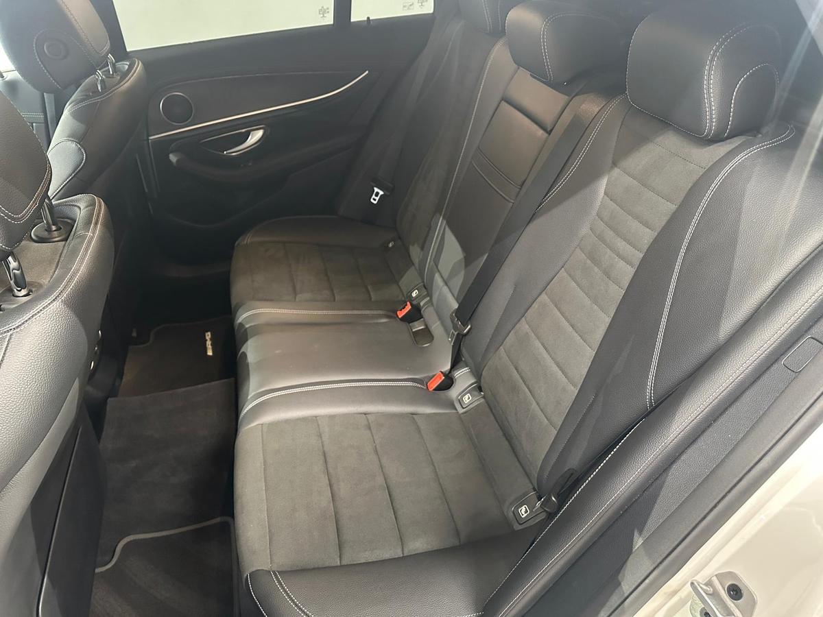 Mercedes-Benz E 300 T de AMG-Line*360Grad*GARANTIE*