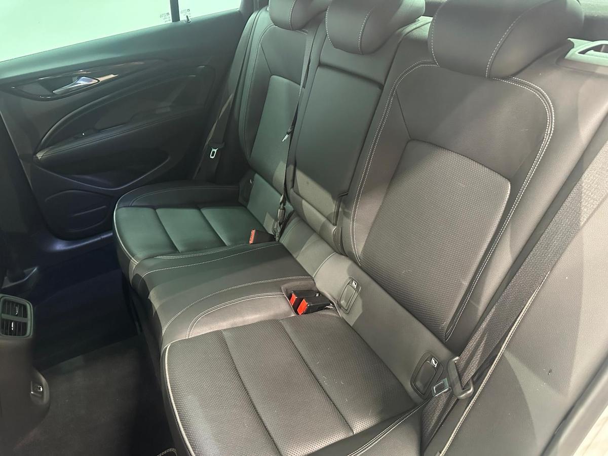 Opel Insignia 2.0 Turbo 4x4*360Kam.*HeadUP*Massagesitz*