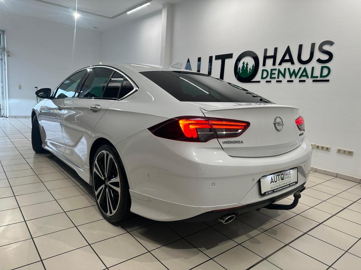 Opel Insignia 2.0 Turbo 4x4*360Kam.*HeadUP*Massagesitz*