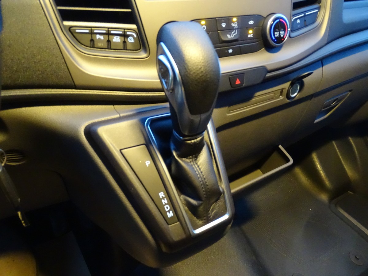 Ford Transit 310 Trend 130L2H2 Automatik PDC Bluetooth