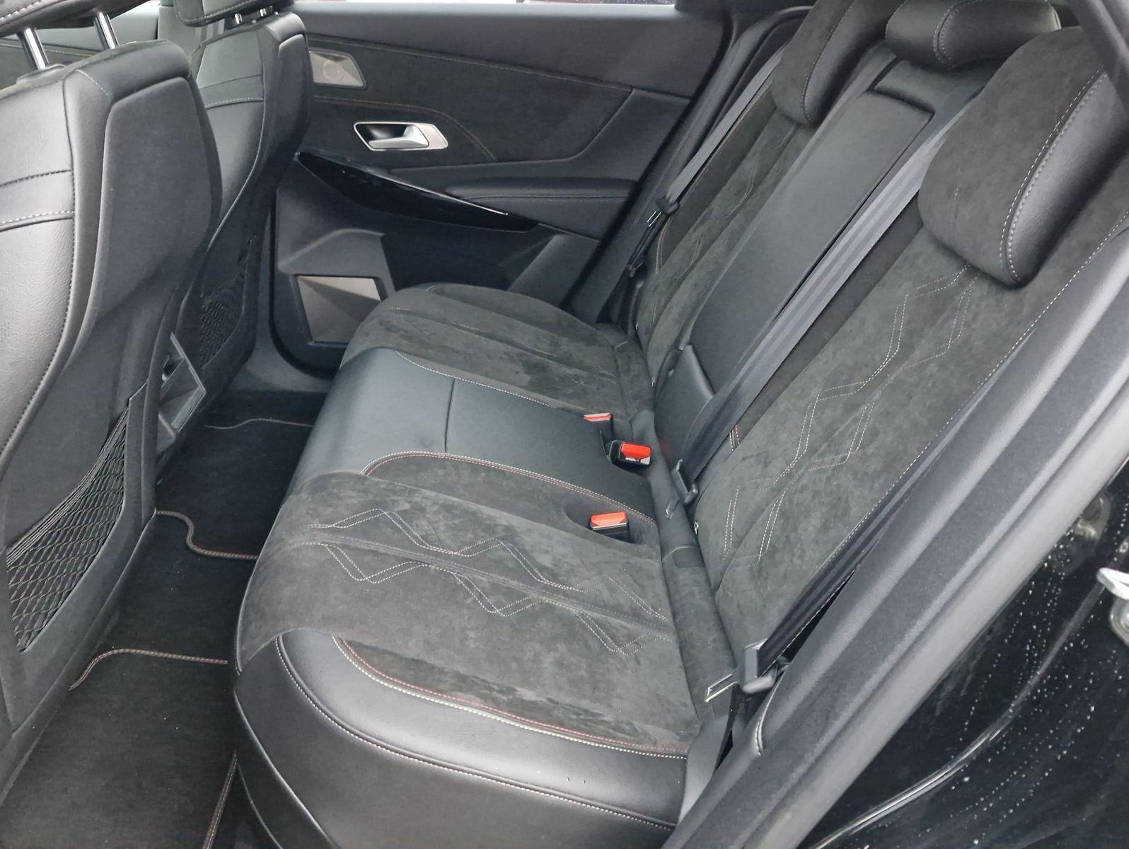 DS Automobiles DS7 Crossback PHEV 225 e-AT Performance Line Nav