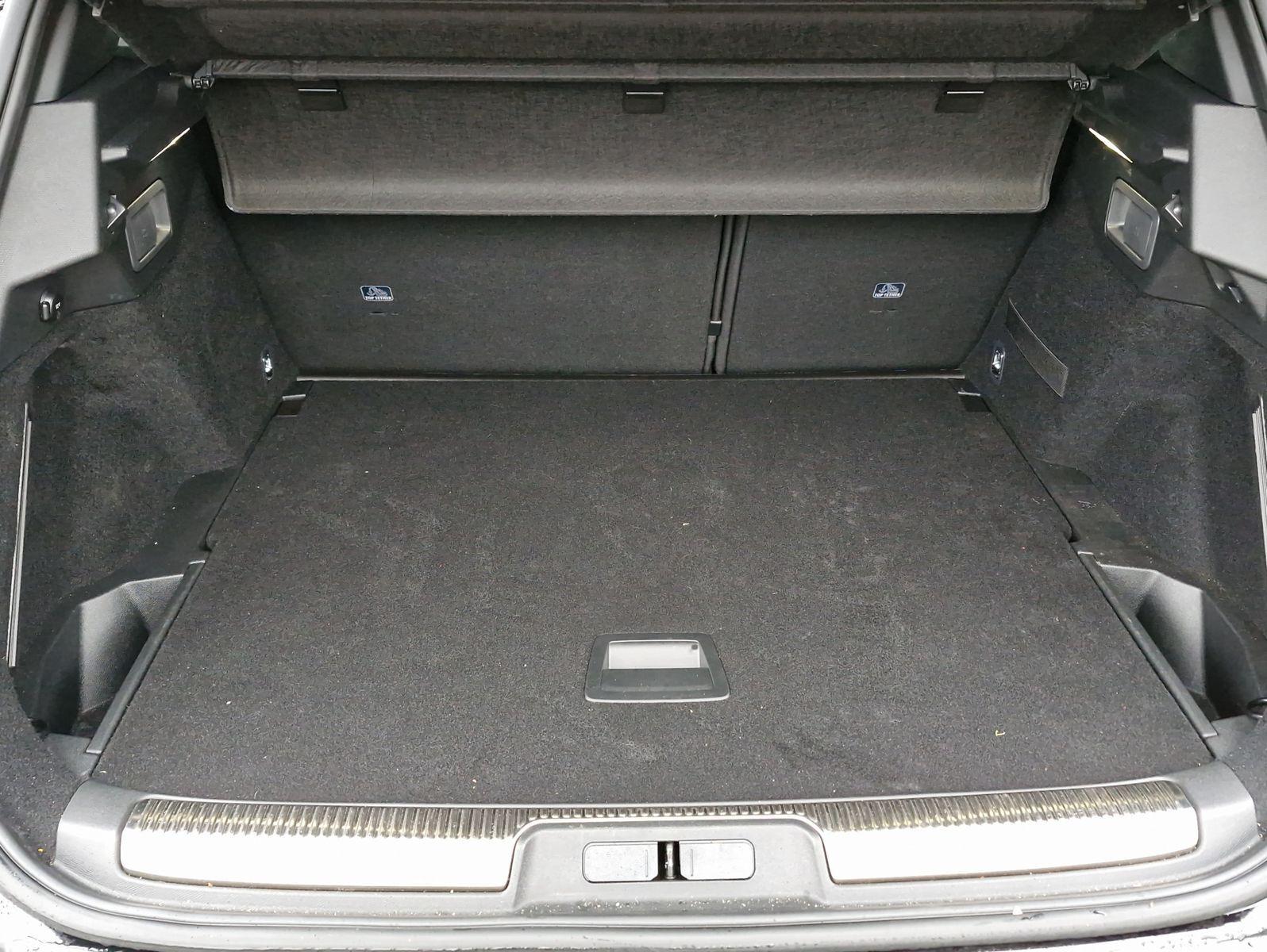 DS Automobiles DS7 Crossback PHEV 225 e-AT Performance Line Nav