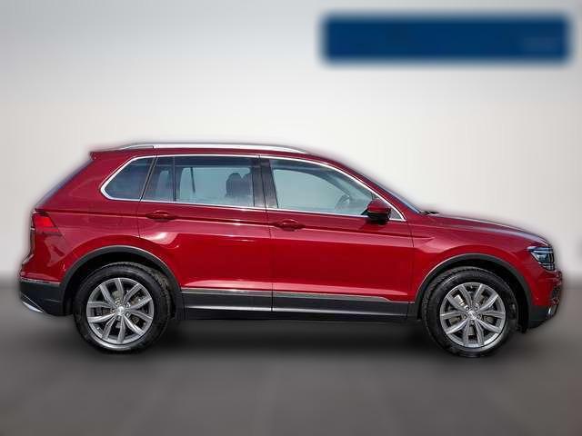 Volkswagen Tiguan 2.0 TSI Highline 4Motion DSG / PANORAMA / AHK / AC
