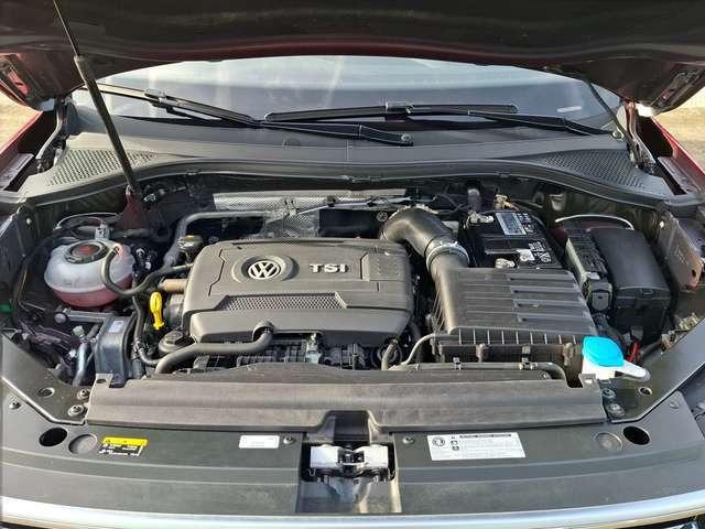 Volkswagen Tiguan 2.0 TSI Highline 4Motion DSG / PANORAMA / AHK / AC