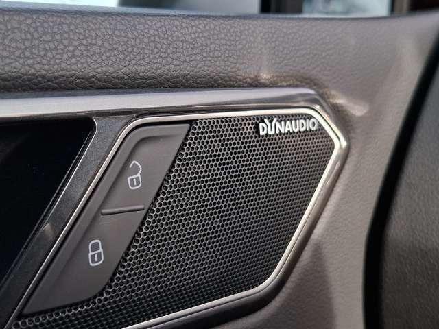 Volkswagen Tiguan 2.0 TSI Highline 4Motion DSG / PANORAMA / AHK / AC