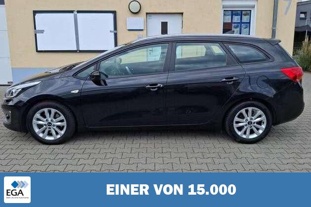 Kia cee'd / Ceed Sportswagon Kamera El. FH Apple CarPlay Android...