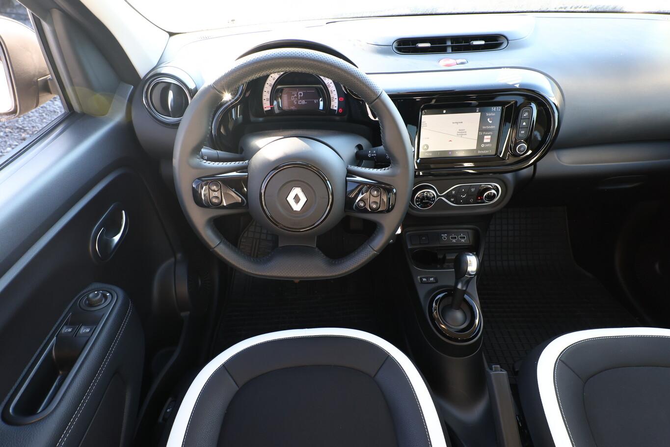 Renault Twingo Electric Urban Night Nav PDC Kam Temp