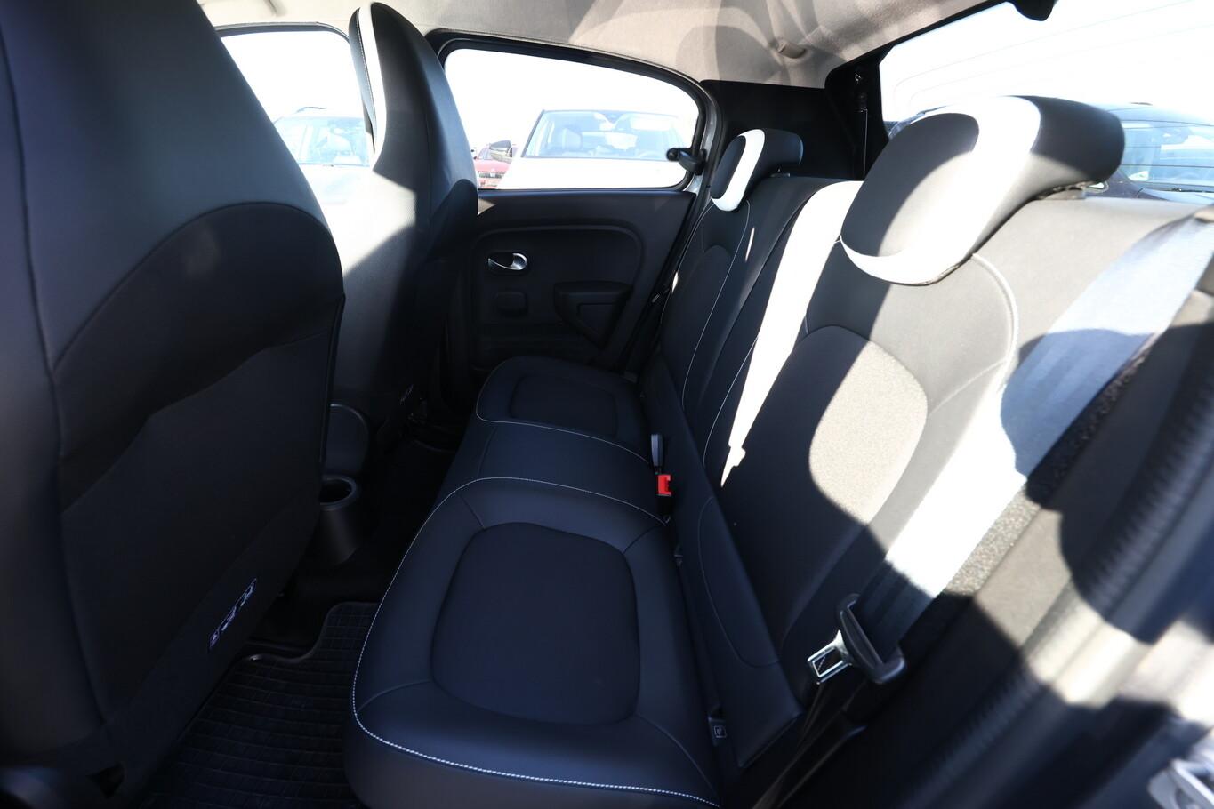 Renault Twingo Electric Urban Night Nav PDC Kam Temp