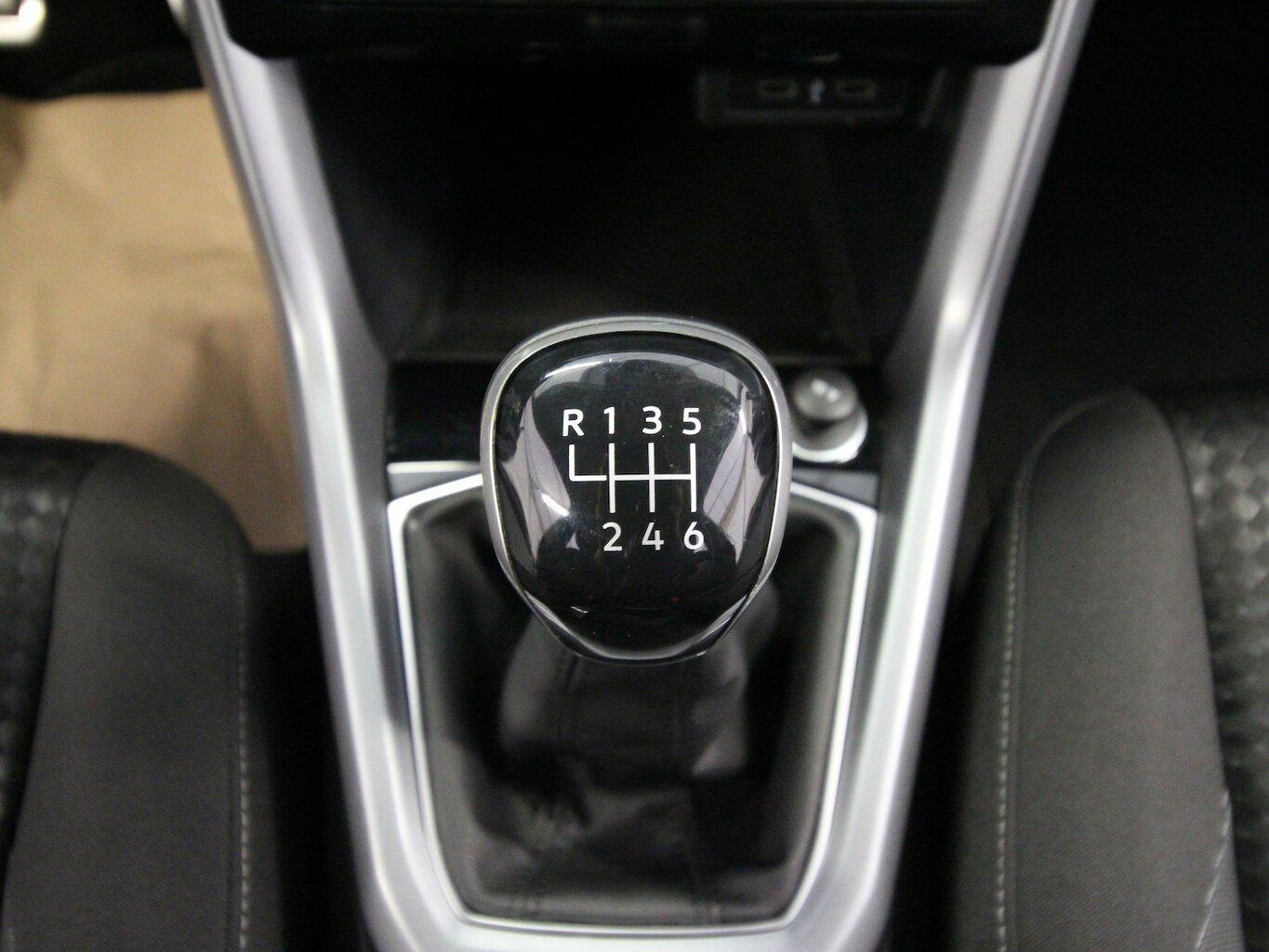 Volkswagen T-Cross TSI OPF Active LED+NAVI+KAMERA+ACC...