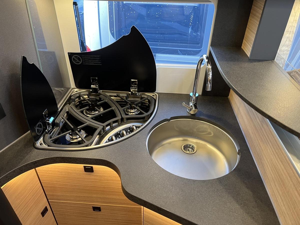 Malibu I 450 RB LE MJ26+ACC+TV+Kaffeem.+iNetX