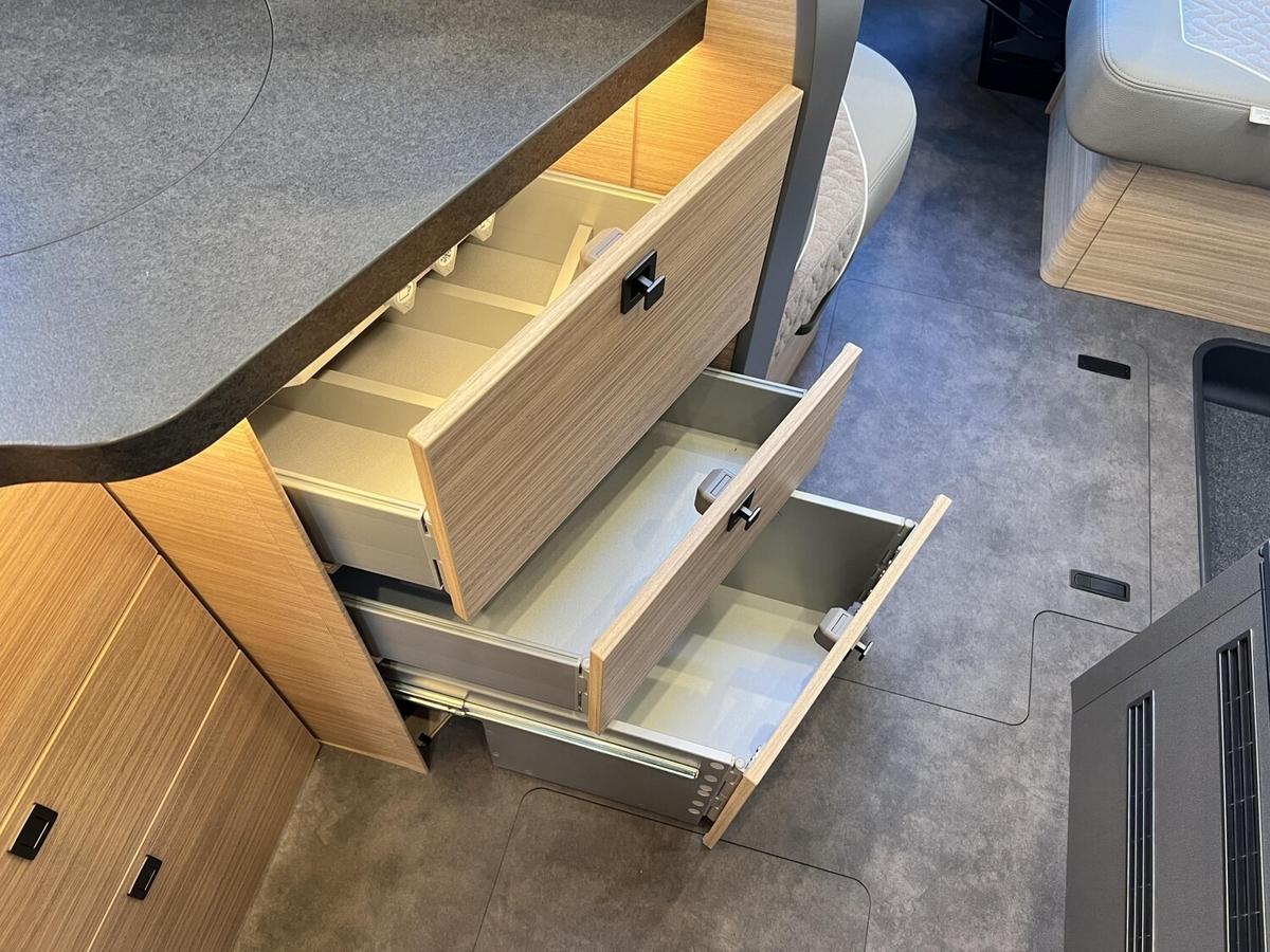 Malibu I 450 RB LE MJ26+ACC+TV+Kaffeem.+iNetX