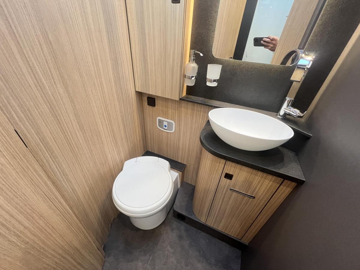 Malibu I 450 RB LE MJ26+ACC+TV+Kaffeem.+iNetX