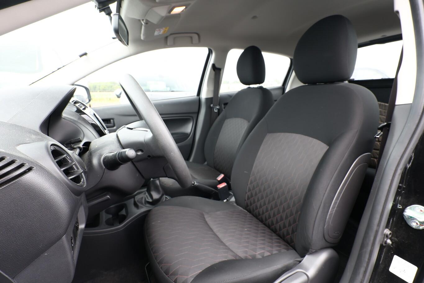 Mitsubishi Space Star 1.2 71 LM15Z