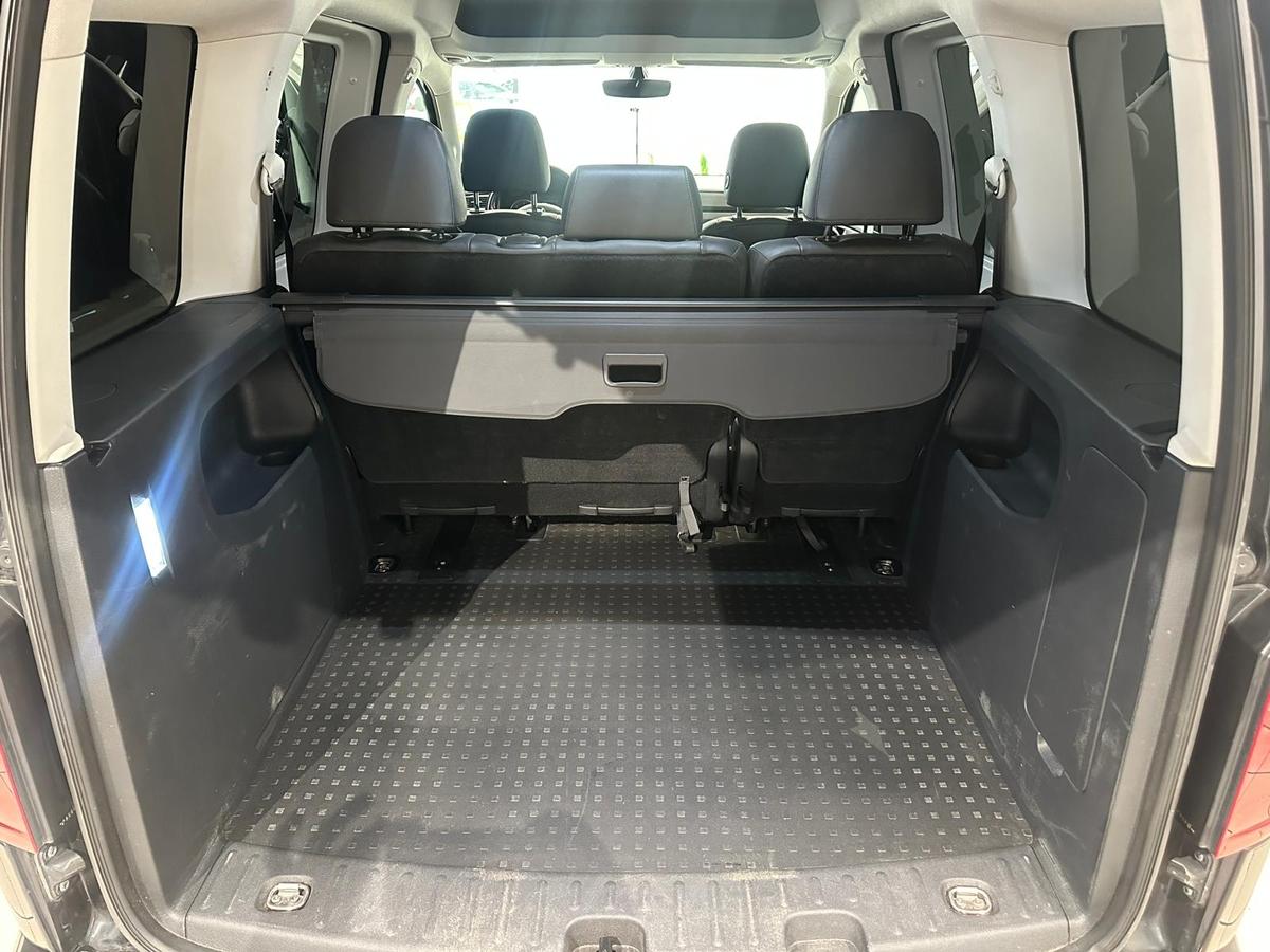 Volkswagen Caddy 2.0 TDI Highline Standheizung*RFK*Tempomat*