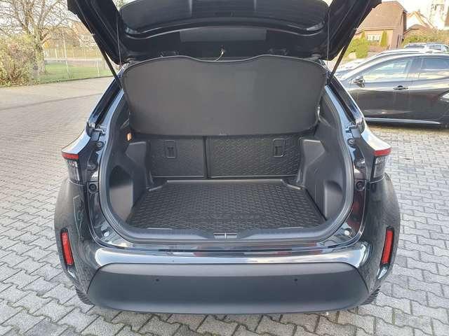 Toyota Yaris Cross Hybrid 1.5 VVT-i Team Deutschland