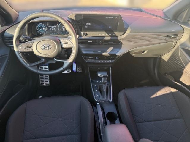 Hyundai Bayon 1.0 T-Gdi 48V DCT Connect & Go +NAVI+RFK+PDC+UVM+