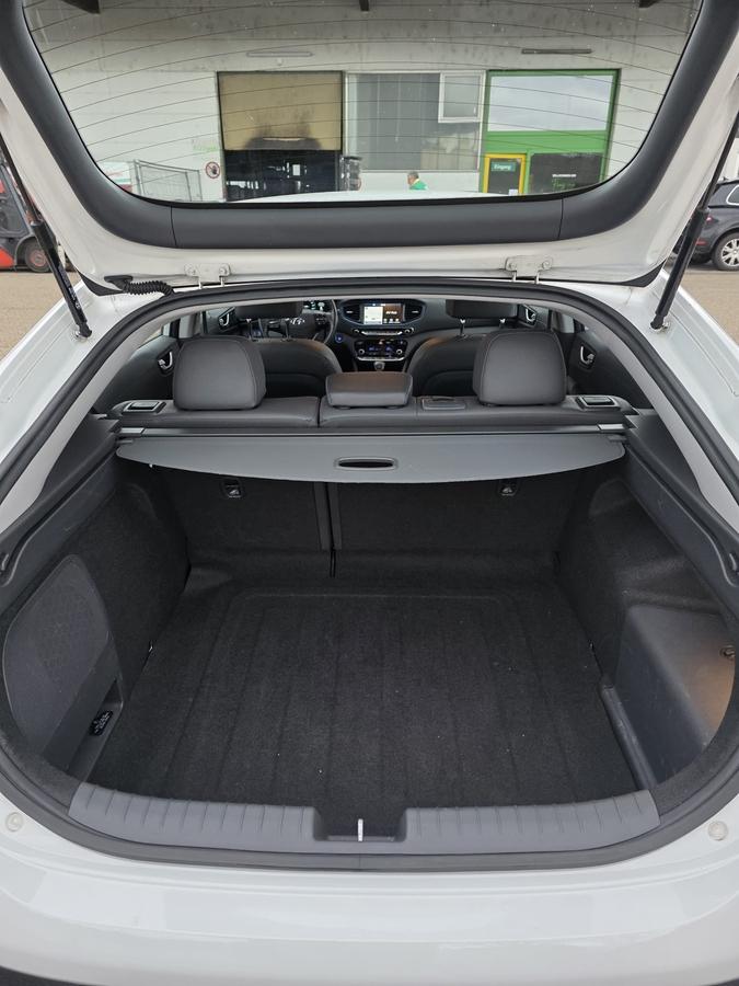 Hyundai IONIQ IONIQ 1,6 GDI Premium Hybrid REDUZIERT!!