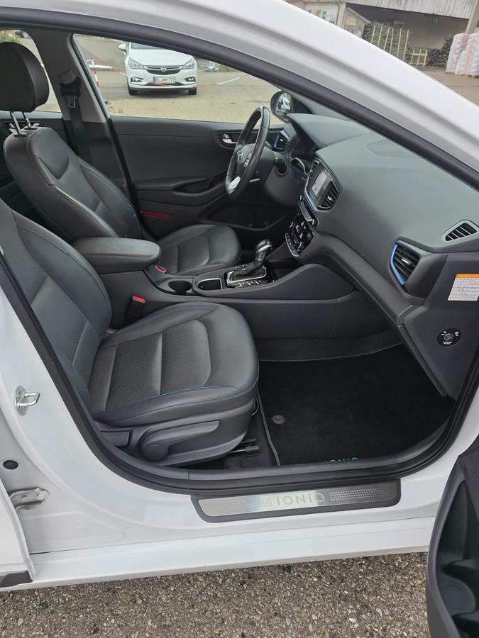 Hyundai IONIQ IONIQ 1,6 GDI Premium Hybrid REDUZIERT!!