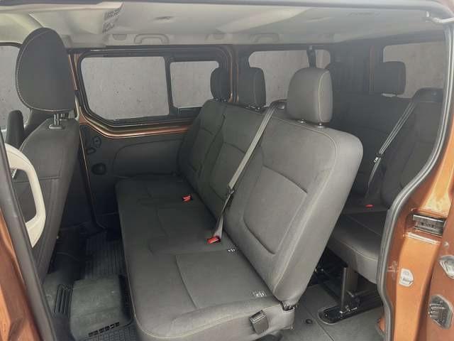 Renault Trafic Combi L1H1 Expression +KAMERA+SITZHEIZUNG+AHK+