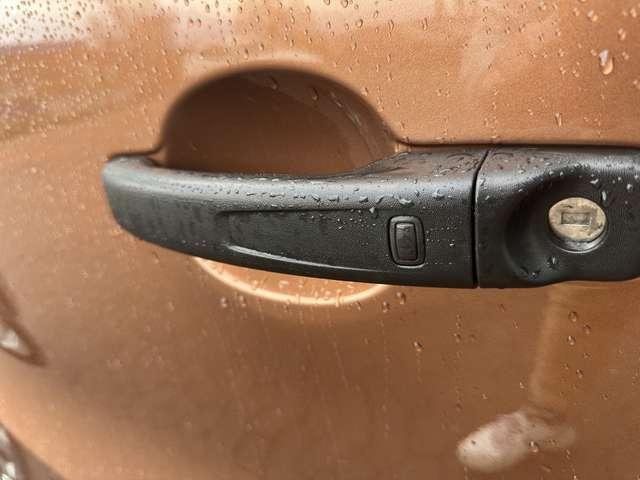 Renault Trafic Combi L1H1 Expression +KAMERA+SITZHEIZUNG+AHK+