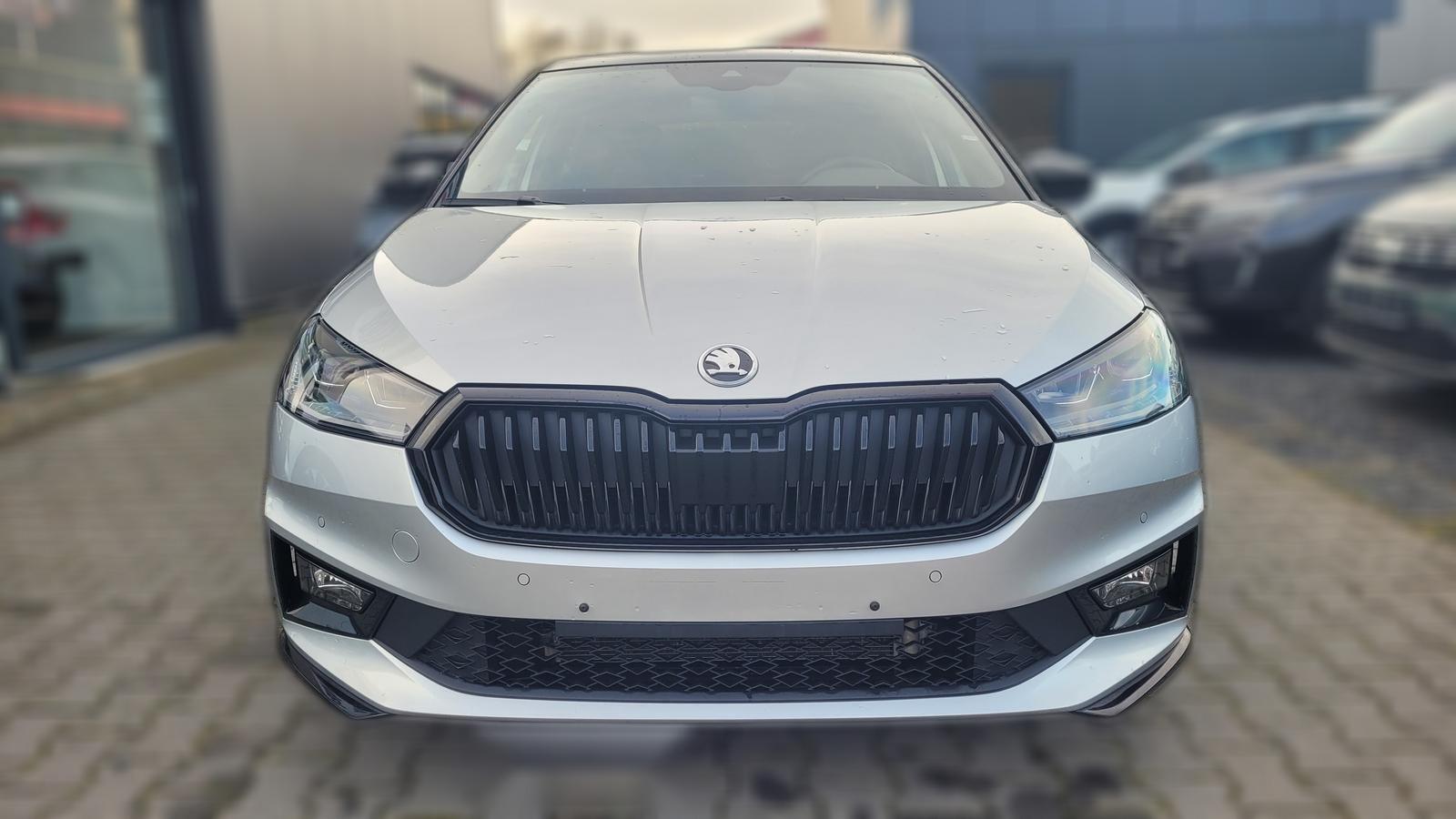 Skoda Fabia Monte Carlo*5JGar*LED*PDach*Shzg*PDC*Cam*