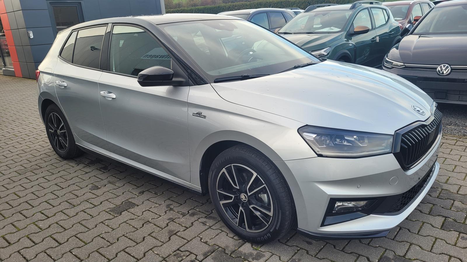 Skoda Fabia Monte Carlo*5JGar*LED*PDach*Shzg*PDC*Cam*