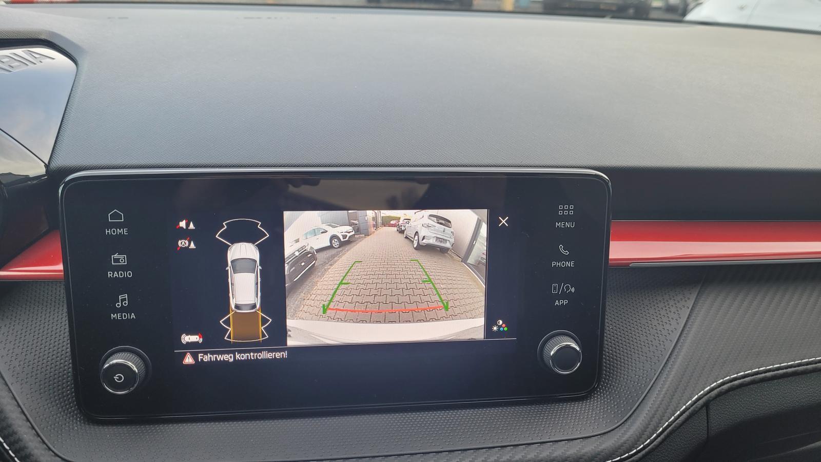 Skoda Fabia Monte Carlo*5JGar*LED*PDach*Shzg*PDC*Cam*